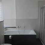 Schoene Vollausgestattete Monteurs- Gaestewohnung Naehe Raffinerie Leuna Und Geiseltalsee 0305 * Braunsbedra