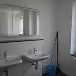 Schoene Vollausgestattete Monteurs- Gaestewohnung Naehe Raffinerie Leuna Und Geiseltalsee 0305 *